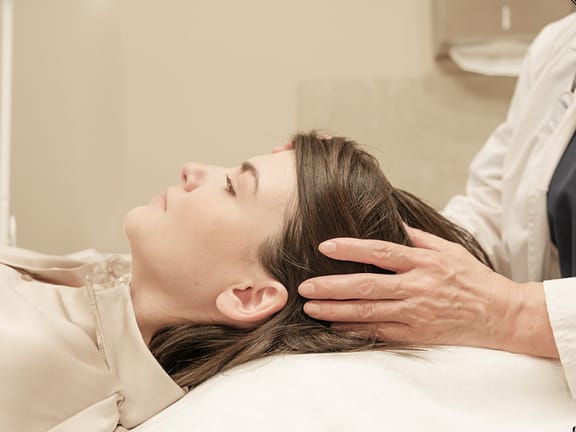 Dandruff & Scalp Condition Management hairline definition (22)